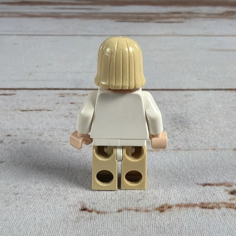 LEGO Star Wars 8092 Luke Skywalker Tatooine Figure